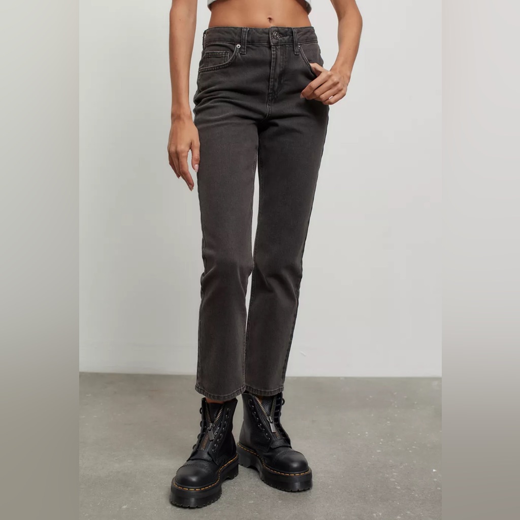 Bdg Urban Outfitters High-Waisted Skinny Straight Black Jeans Size 26 Nwt